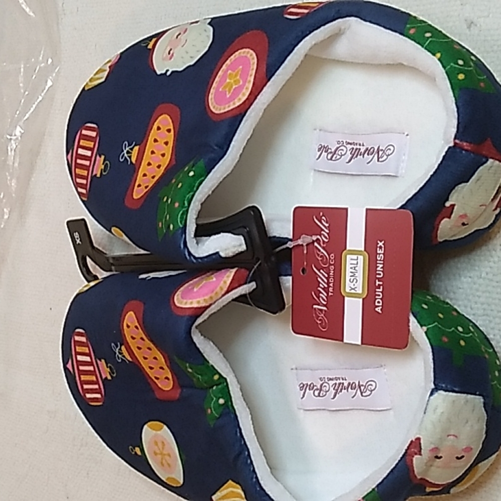 North Pole Trading Company Adult XS Ornament Slippers in Blue w White inside 5/6